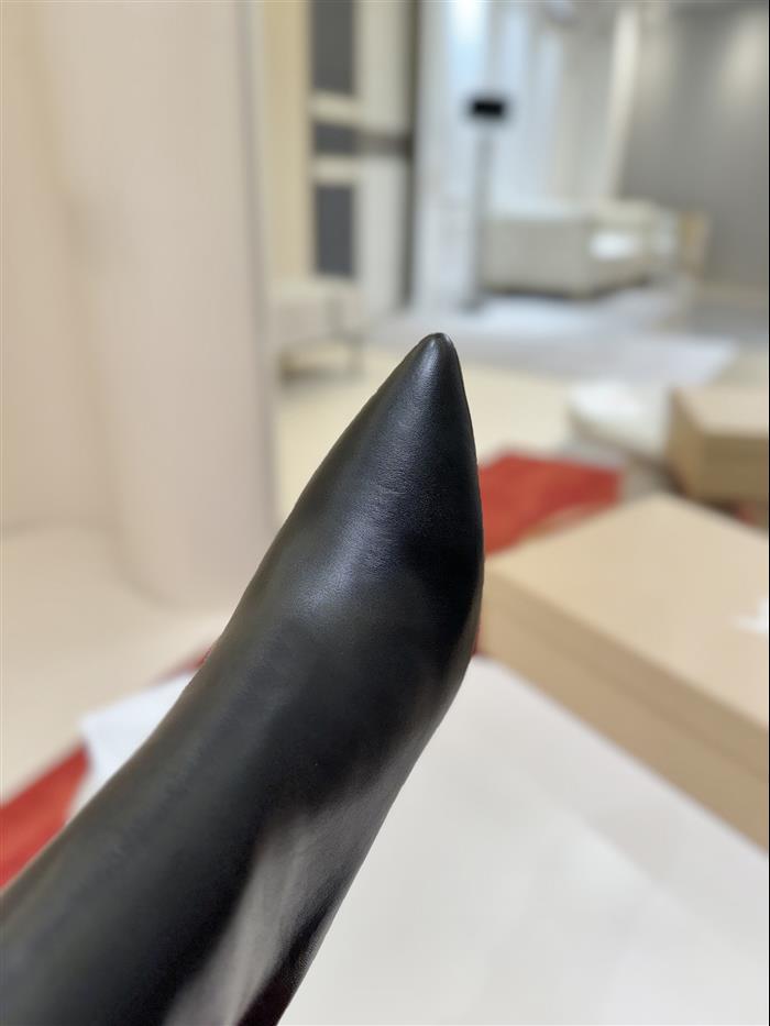 20251128175254430 610